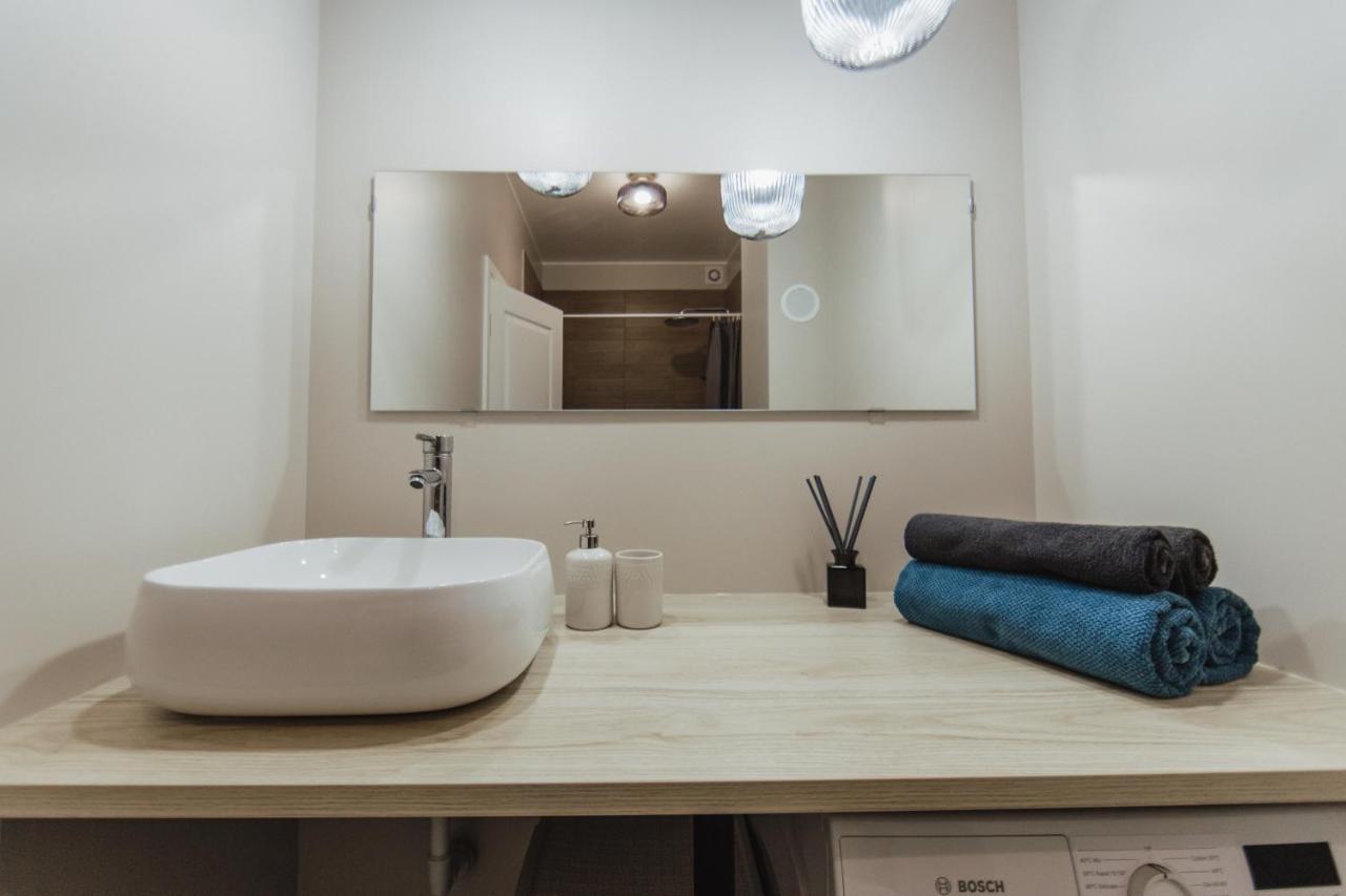 Rozenstein Design Residence Broceni Luaran gambar