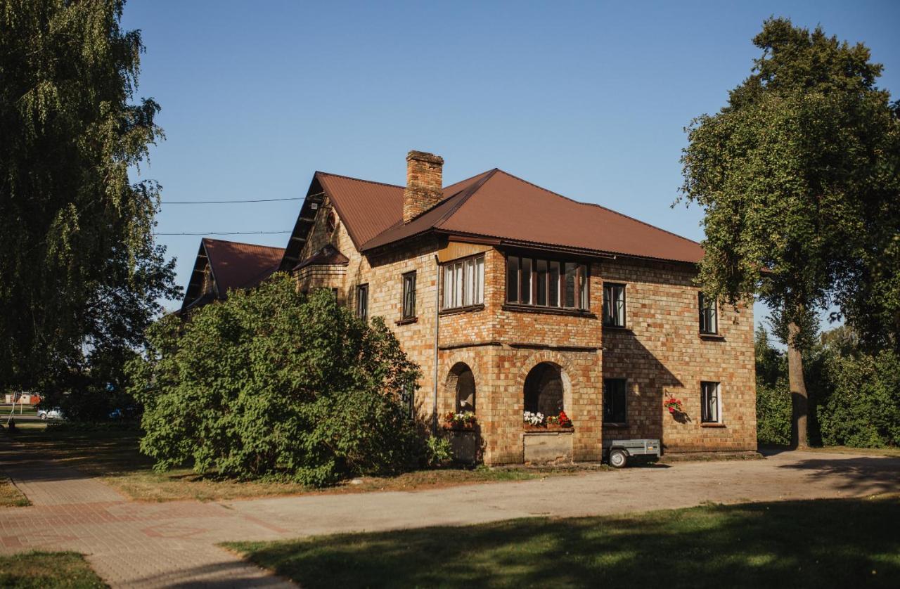 Rozenstein Design Residence Broceni Luaran gambar